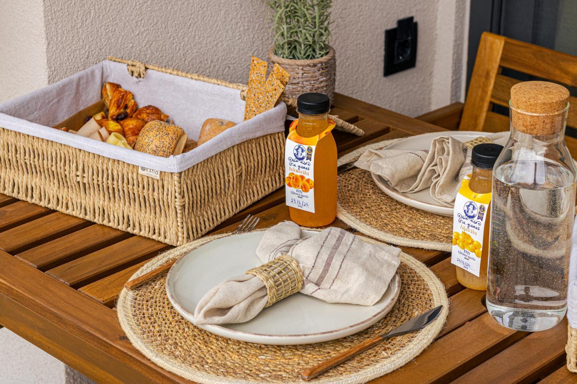 Adorno Private Suites Only Adults & Kids 12 Plus Vrasná Exteriör bild